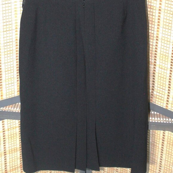 Vintage Tahari ASL 2 pc Pink and Black Skirt Suit - Picture 11 of 11